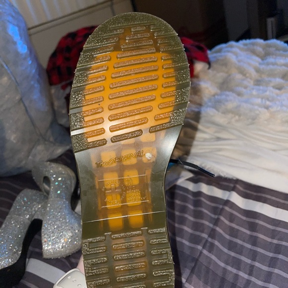 Doc martens - Picture 3 of 4